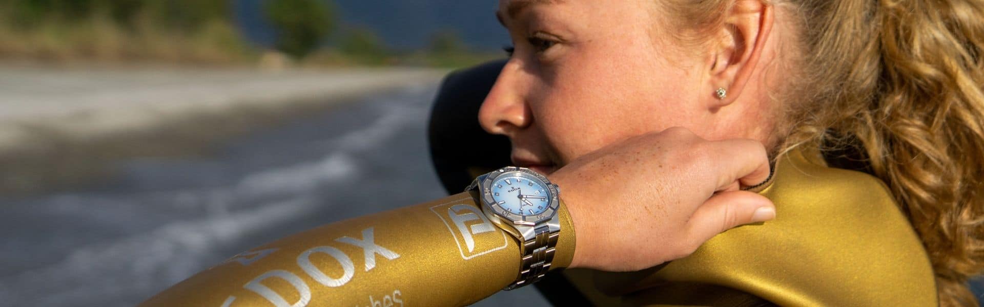 EDOX DELFIN DIVER DATE LADY SPECIAL EDITION IN COLLABORATION WITH MARIANNA GILLESPIE - Edox Watches